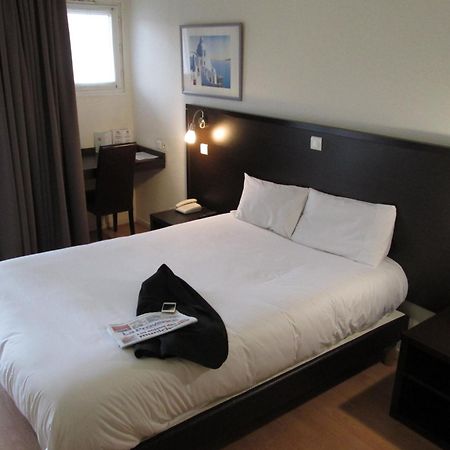 Top Motel Istres Luaran gambar