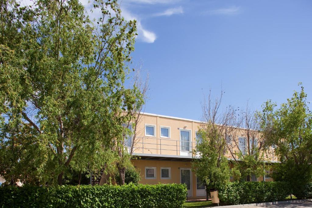 Top Motel Istres Luaran gambar