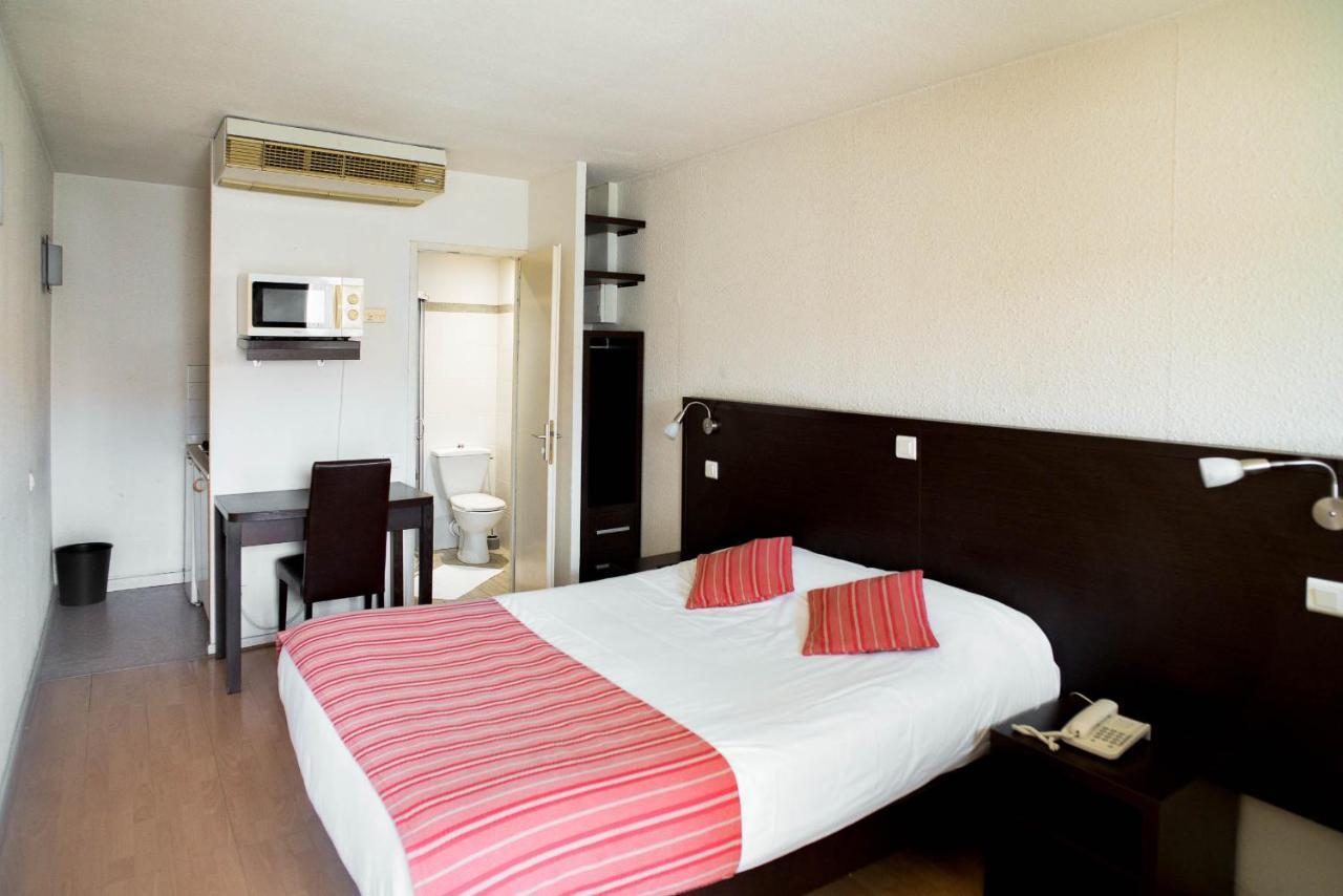 Top Motel Istres Luaran gambar